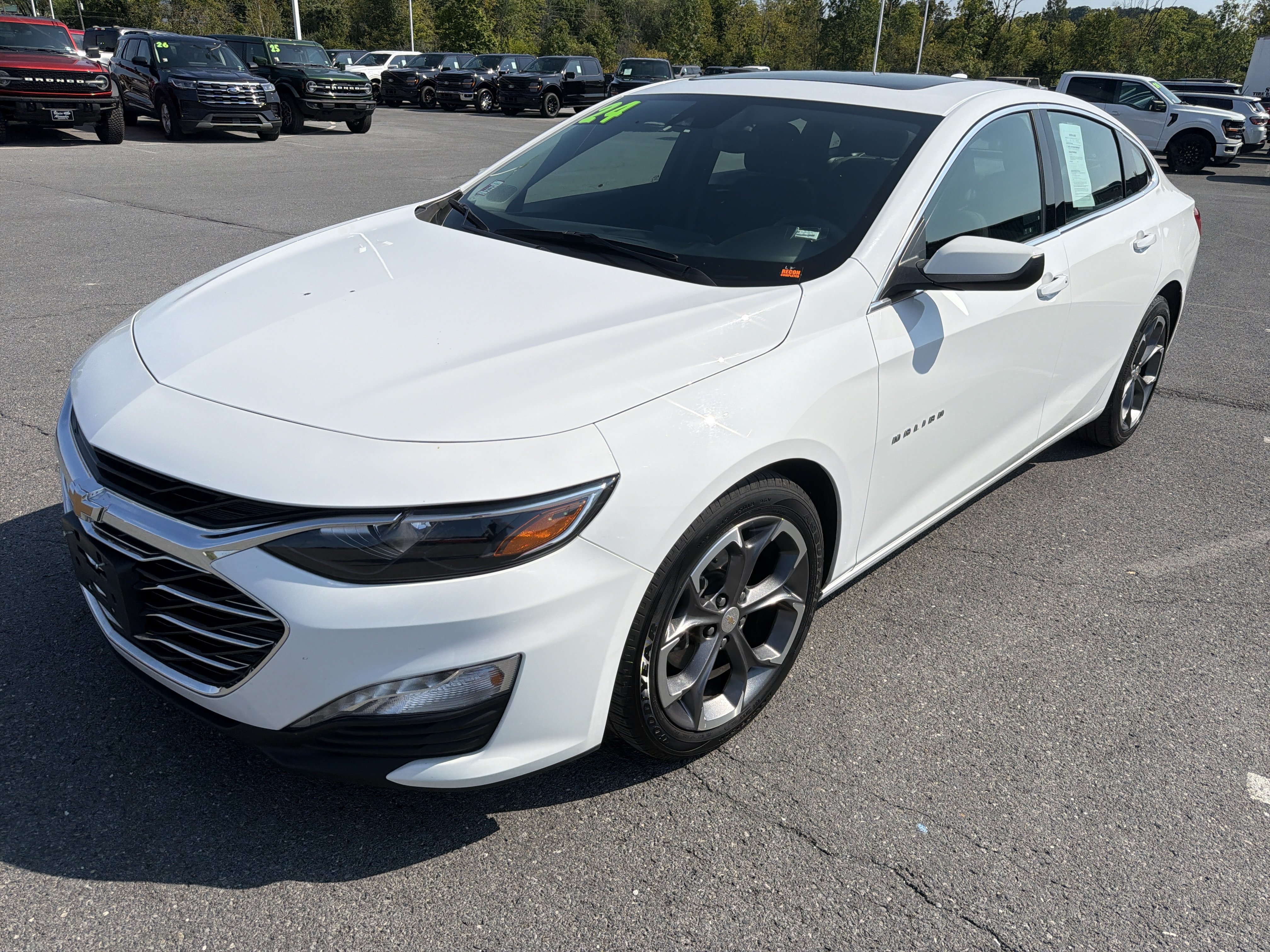 Used 2024 Chevrolet Malibu LT FWD image 8