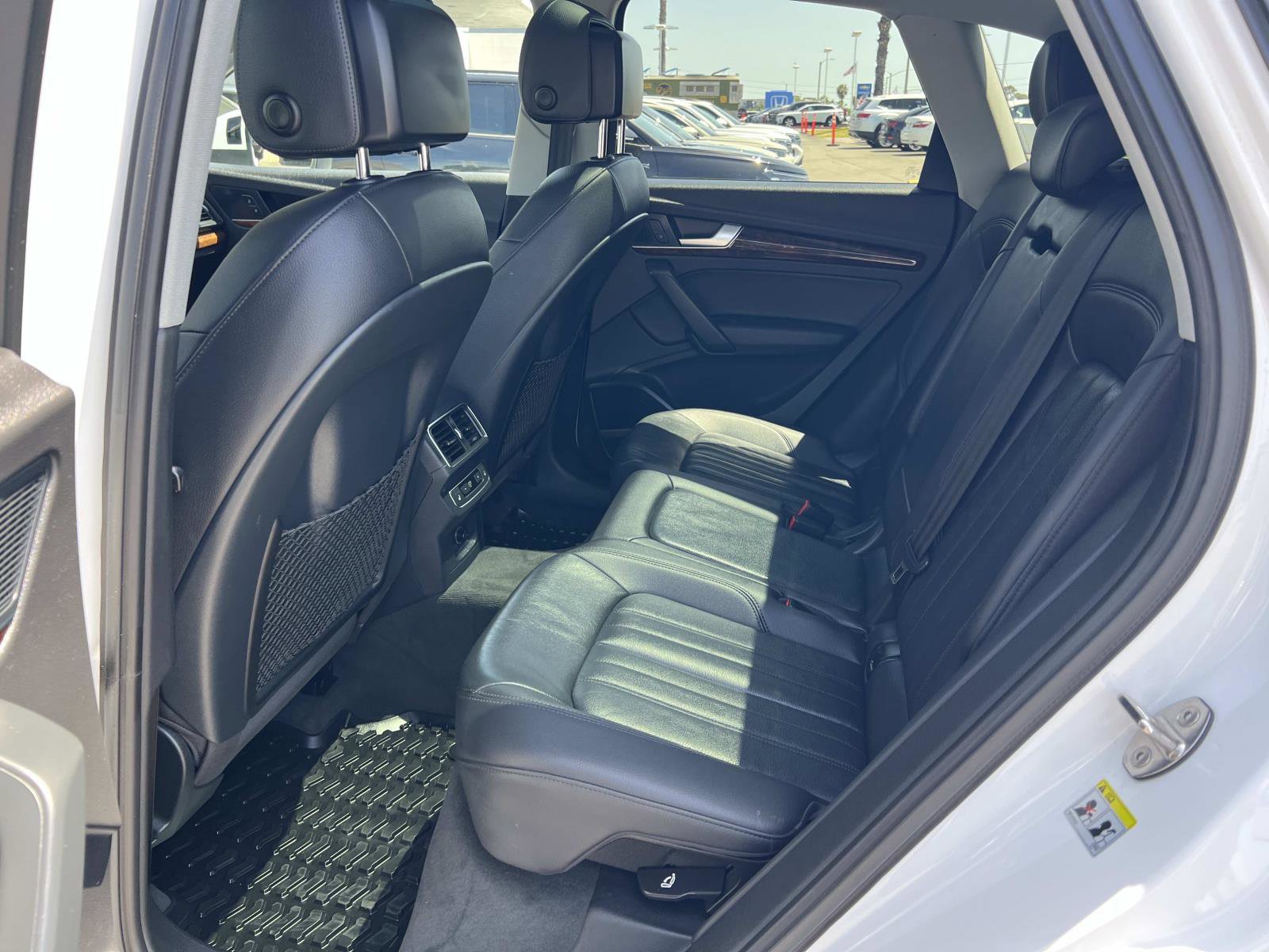 Used 2018 Audi Q5 2.0T Premium Plus w/ Premium Plus Package image 21