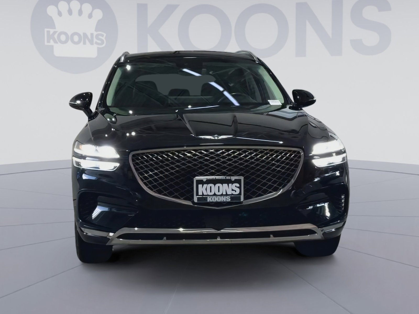 Used 2023 Genesis GV70 2.5T w/ Cargo Package image 7