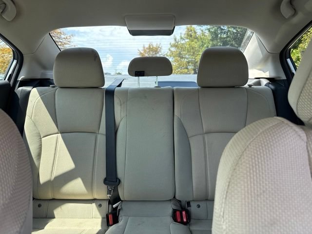Used 2018 Subaru Impreza 2.0i Premium w/ Eyesight & BSD & Rcta AWD/4WD image 10