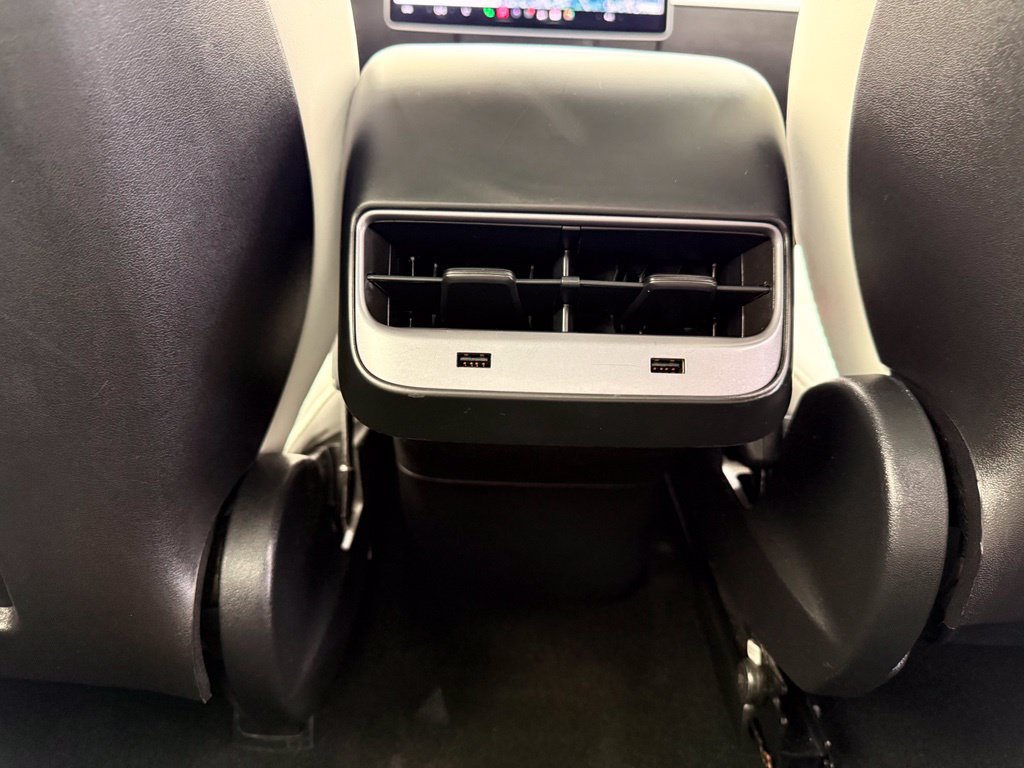 Used 2019 Tesla Model 3 Long Range RWD image 26