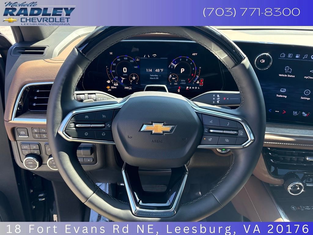 Used 2026 Chevrolet Suburban High Country AWD/4WD image 17
