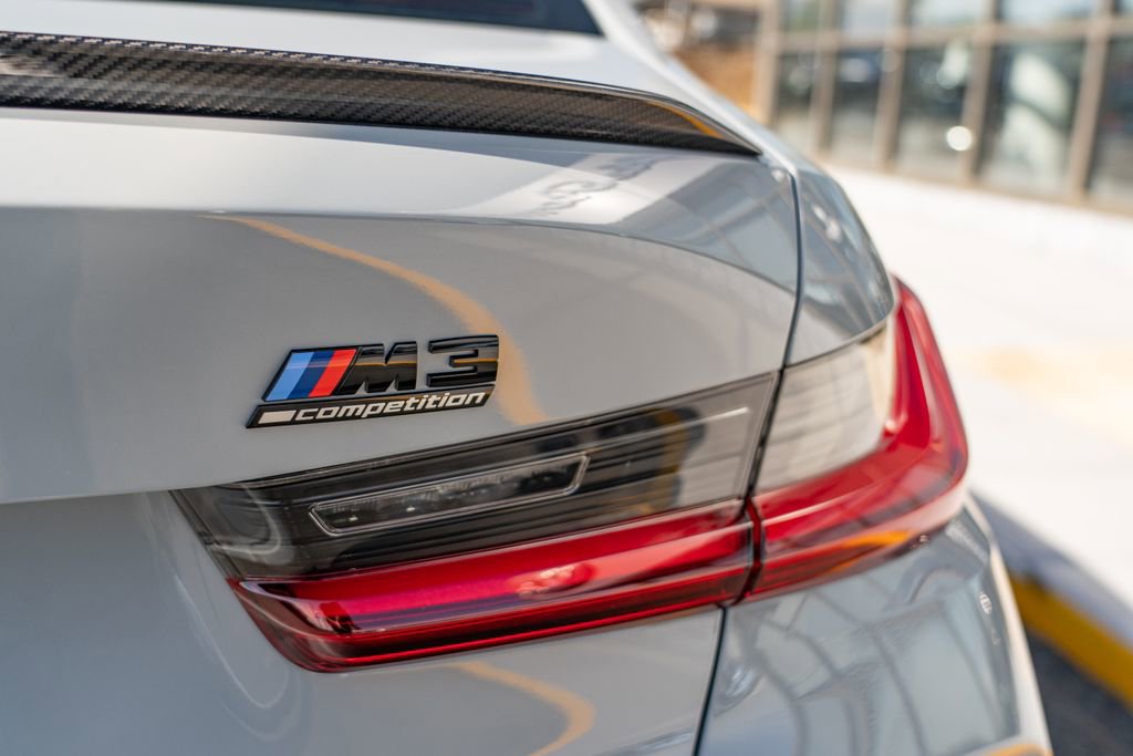 Used 2023 BMW M3 Competition w/ M Carbon Exterior Package image 9