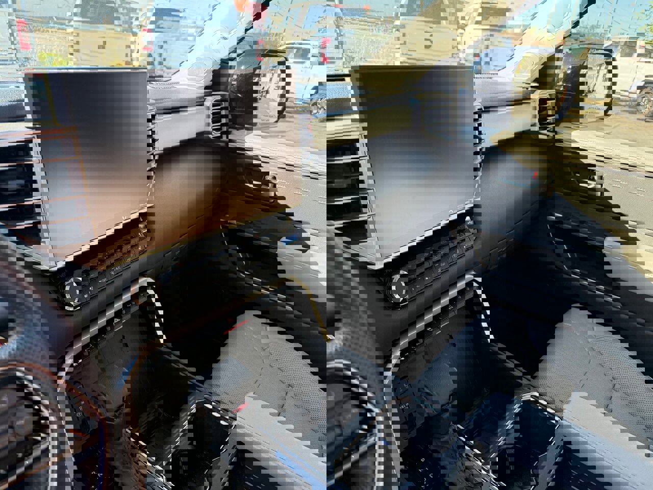 Used 2024 Toyota Tundra Limited w/ TRD Off-Road Package image 10