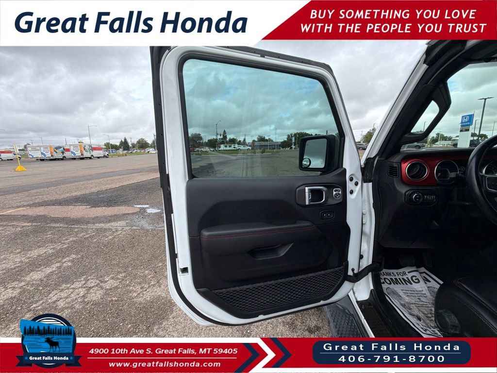 Used 2021 Jeep Gladiator Rubicon w/ Uconnect 4C Nav & Sound Group AWD/4WD image 9