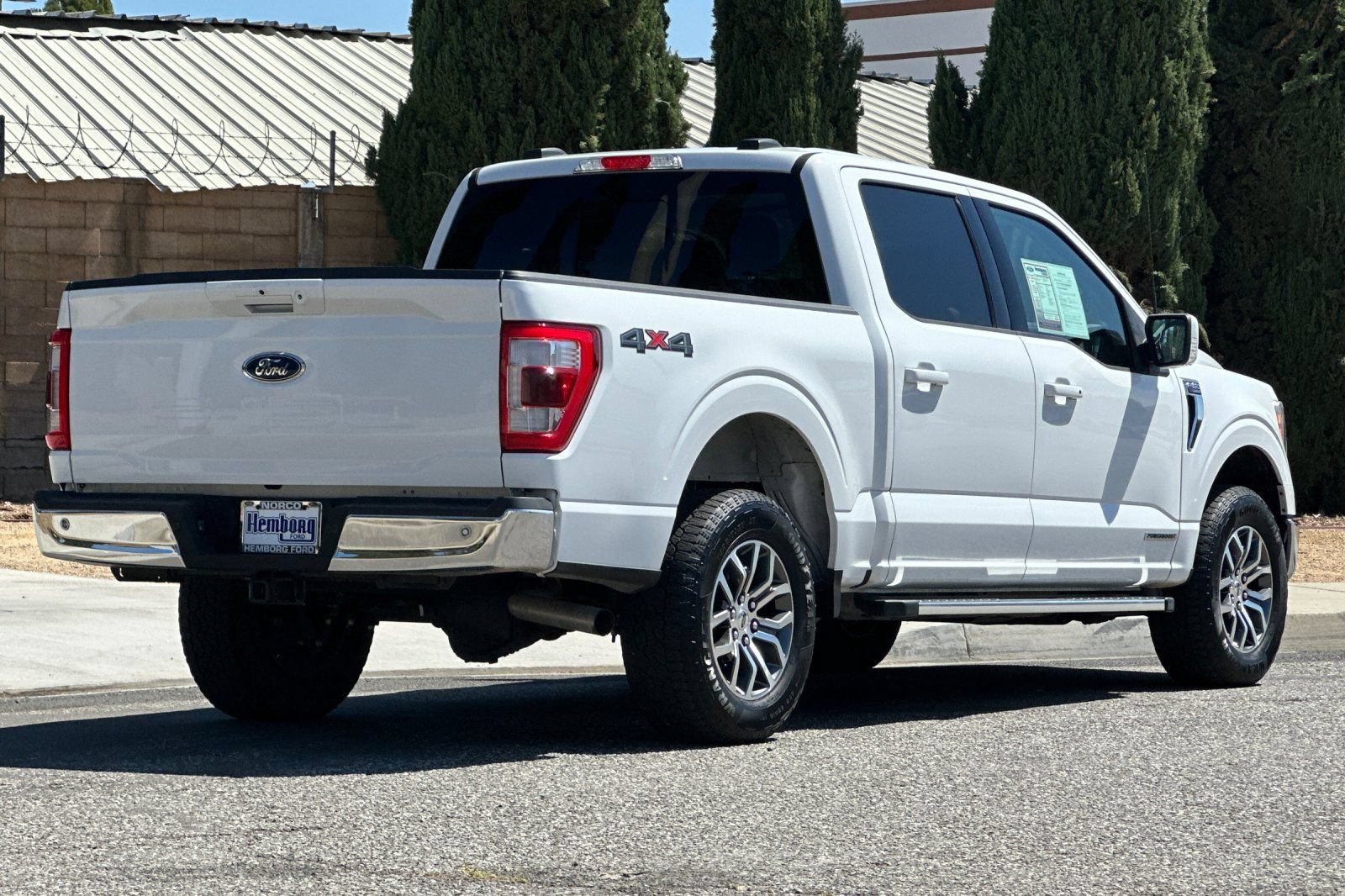 Used 2022 Ford F150 Lariat w/ Equipment Group 501A Mid AWD/4WD image 4