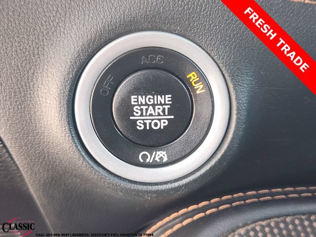 Used 2020 Dodge Challenger R/T RWD image 19