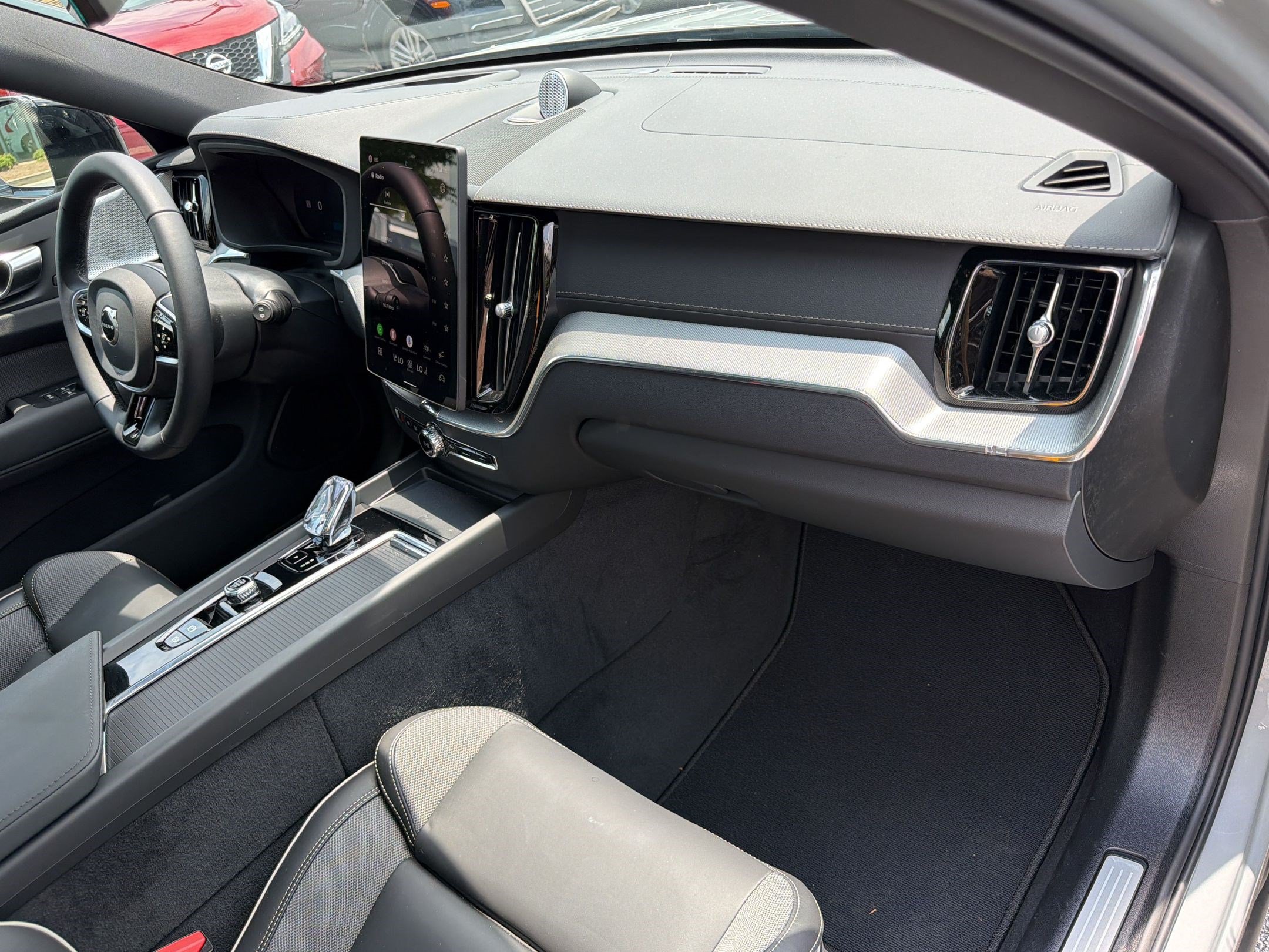 Used 2026 Volvo XC60 T8 Polestar AWD/4WD image 31