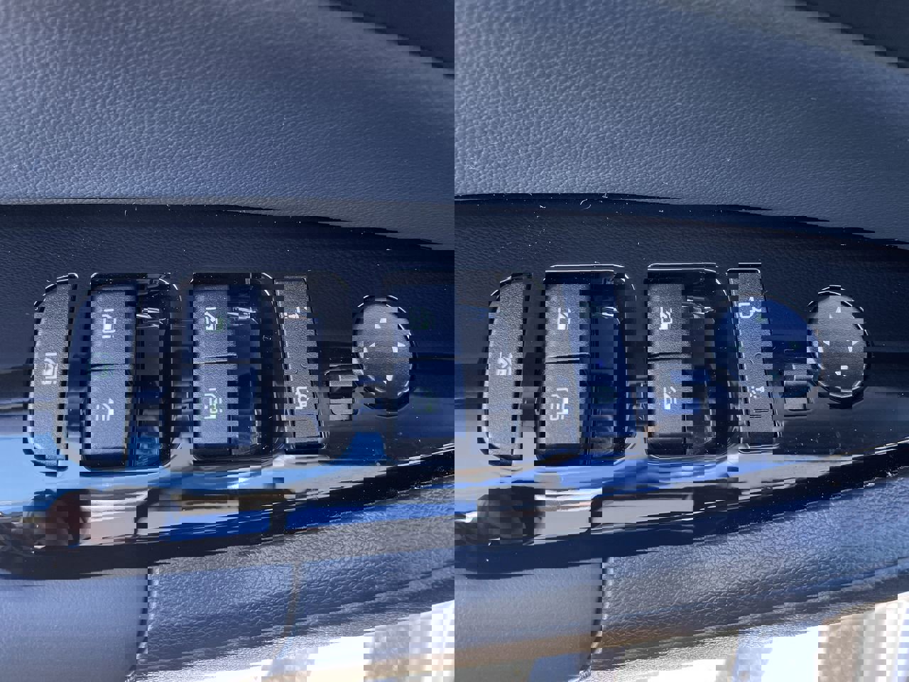 Certified 2023 Kia Sportage X-Line image 18