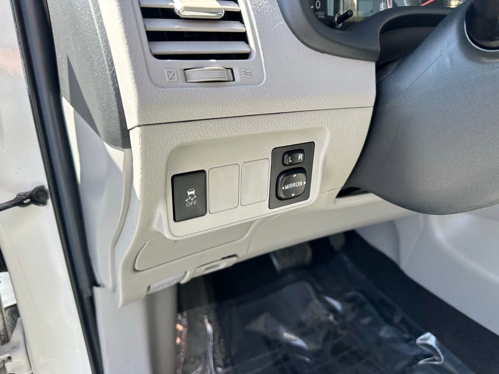 Used 2011 Toyota Corolla LE image 12
