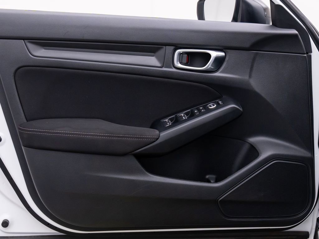 Used 2023 Honda Civic Sport image 13