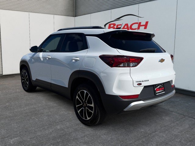 Used 2026 Chevrolet TrailBlazer LT FWD image 13