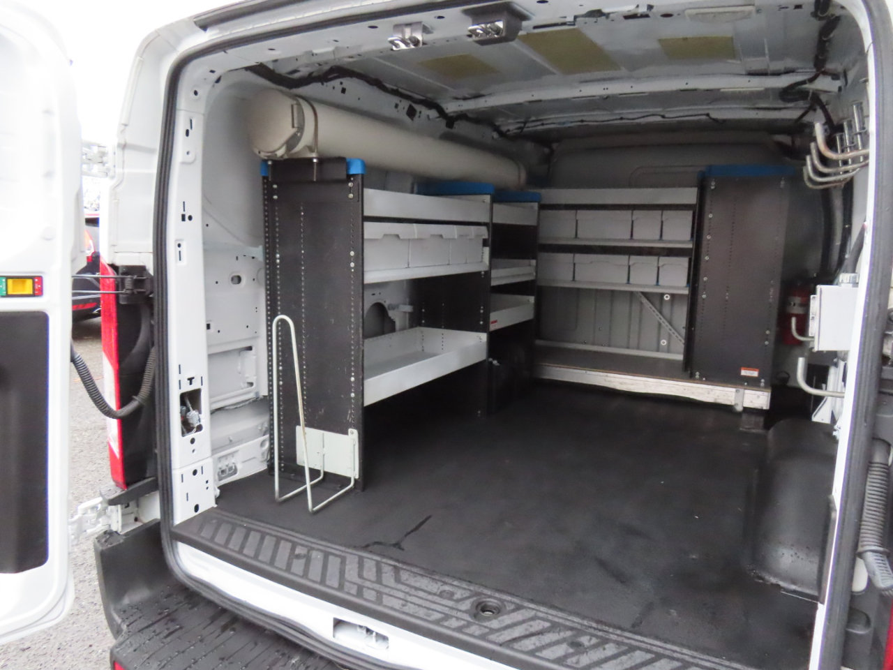 Used 2015 Ford Transit 250 130 Low Roof image 13