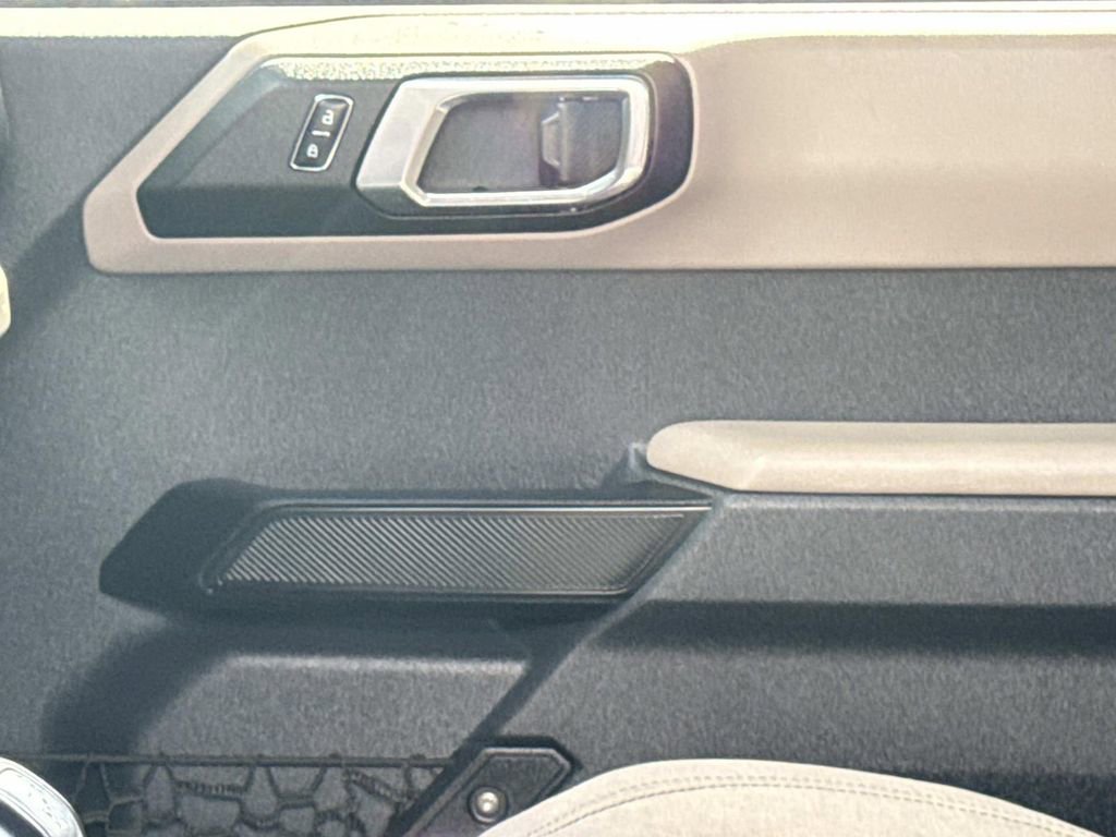 Used 2021 Ford Bronco Big Bend image 19