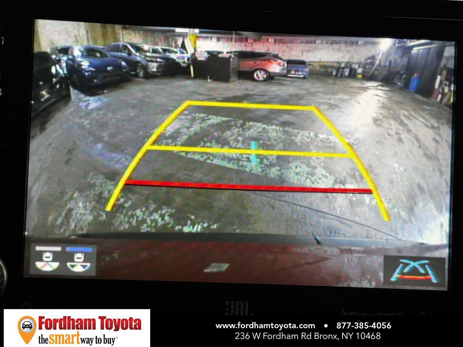 Used 2021 Toyota RAV4 XLE Premium image 26