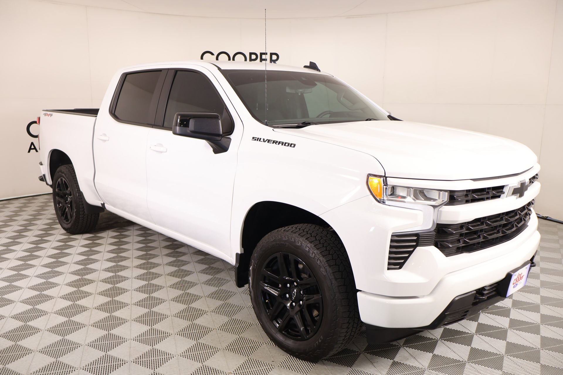 Used 2024 Chevrolet Silverado 1500 RST w/ LPO, Liner Protection Package image 1