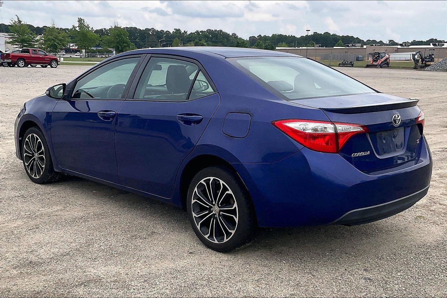 Used 2016 Toyota Corolla S FWD image 6