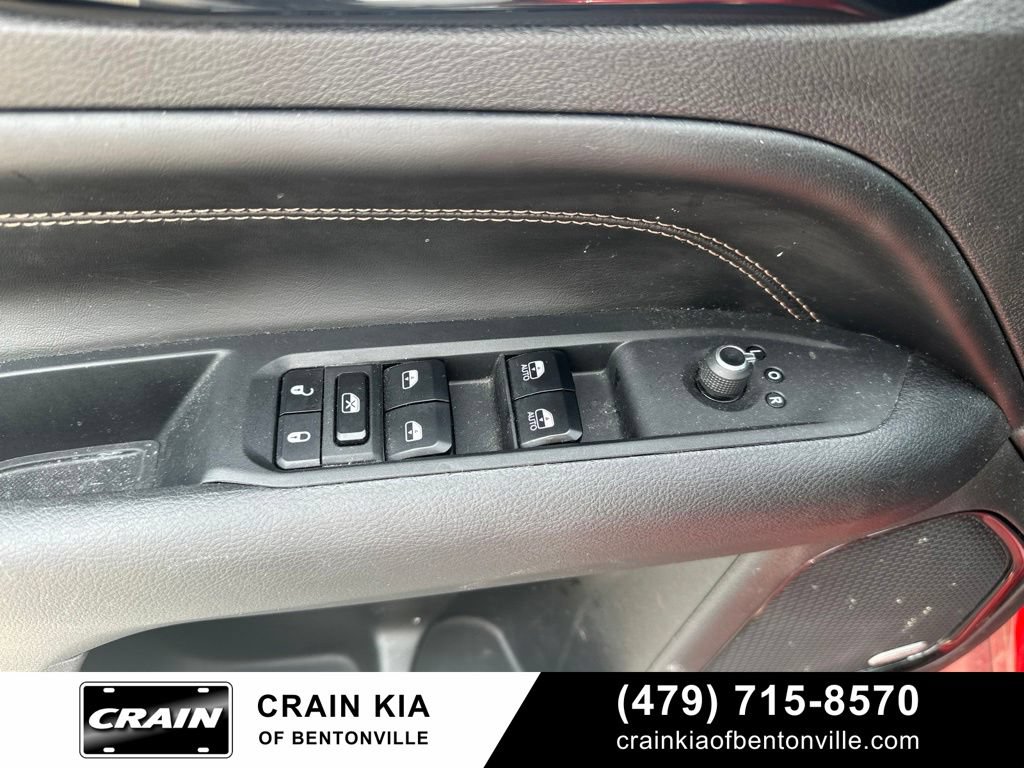 Used 2024 Jeep Compass Limited AWD/4WD image 13