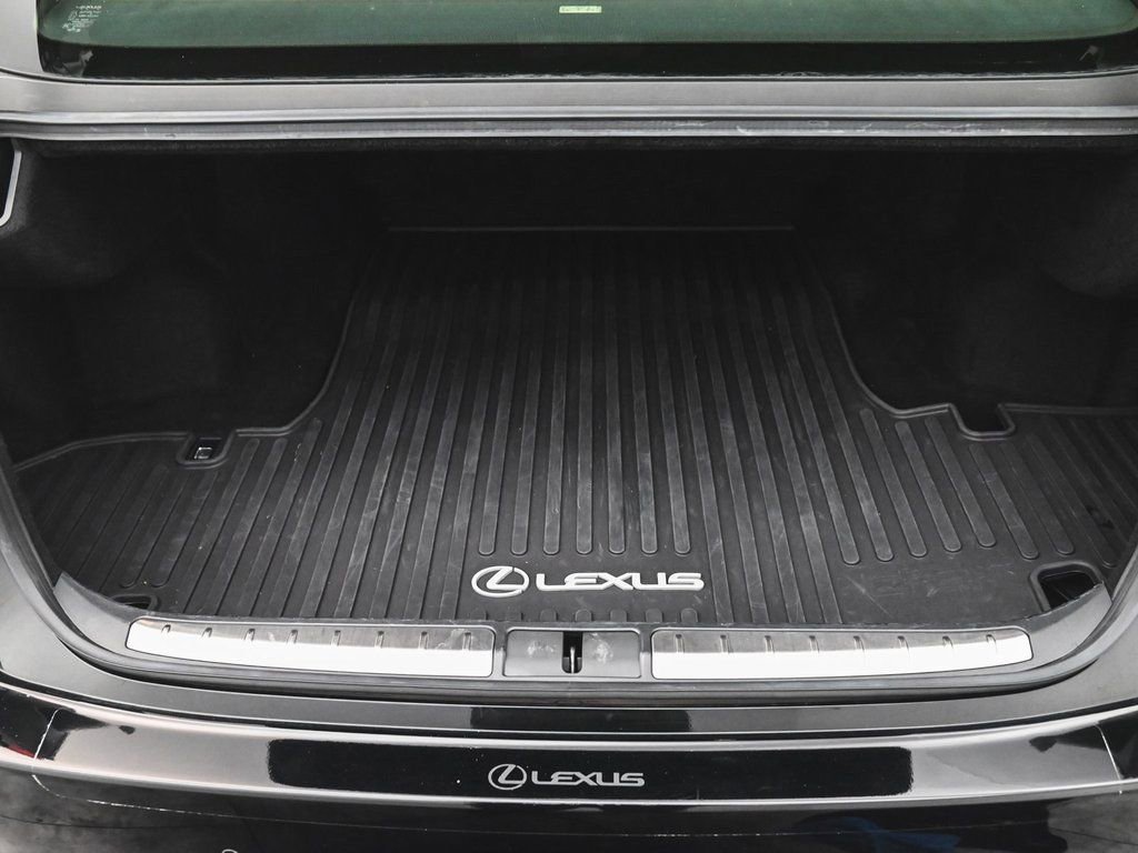 Used 2019 Lexus LS 500 AWD w/ Luxury Package image 39