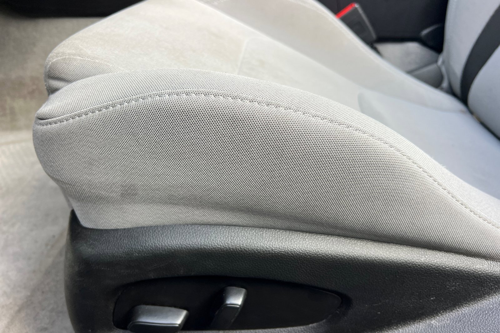 Used 2023 Chevrolet Camaro LT image 13