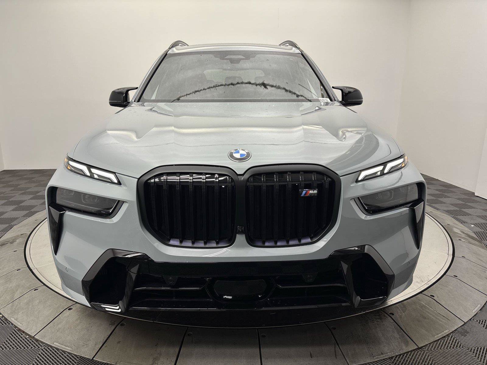 New 2027 BMW X7 M60i AWD/4WD image 14