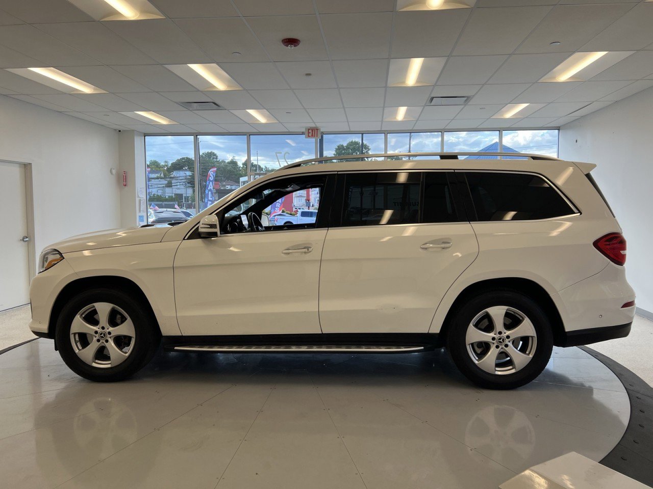 Used 2018 Mercedes-Benz GLS 450 4MATIC image 64