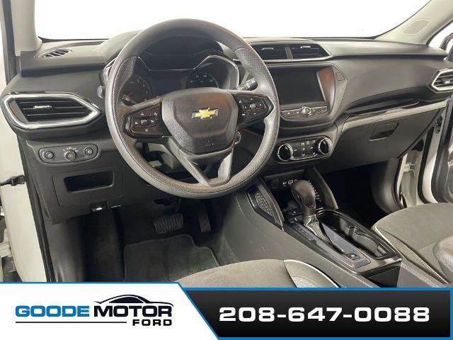 Used 2023 Chevrolet TrailBlazer LT FWD image 8