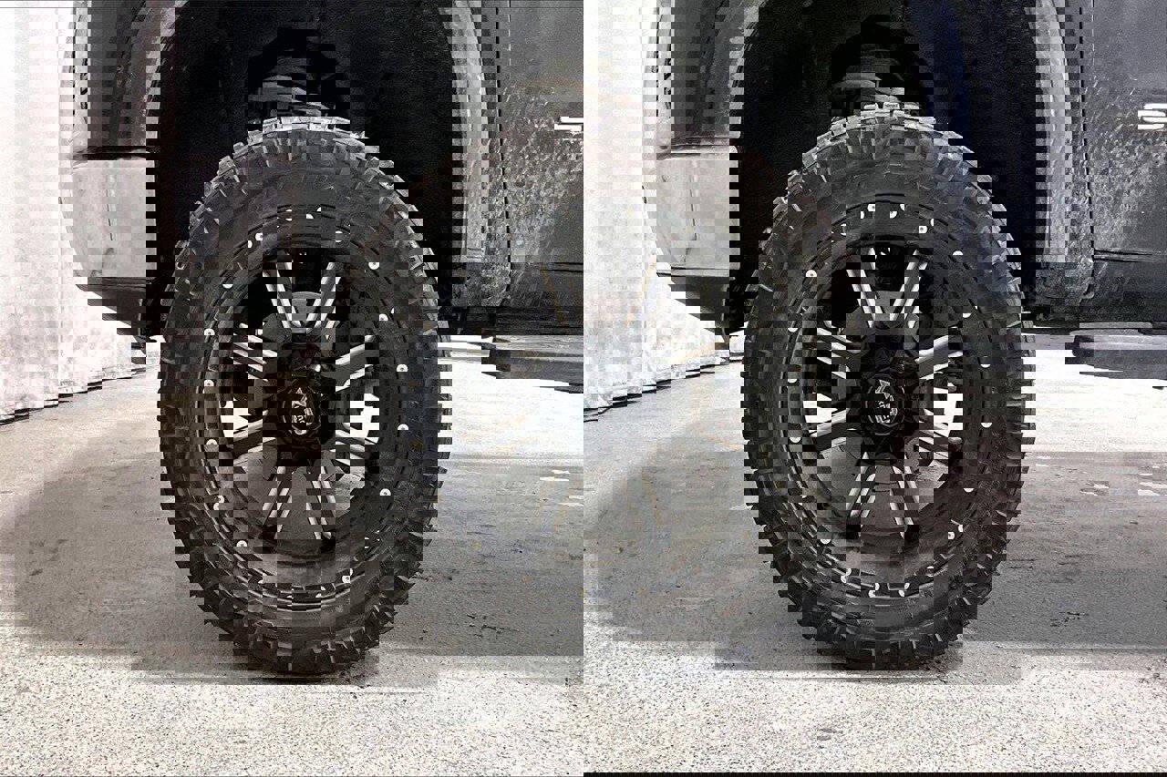 Used 2019 GMC Sierra 1500 SLT image 6