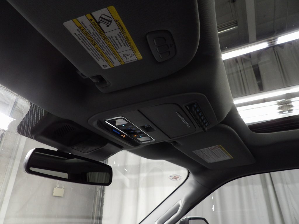 Used 2024 Ford F250 Lariat w/ Black Appearance Package image 26