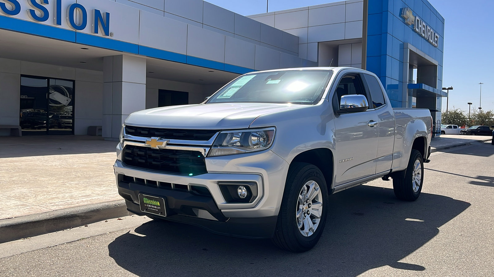 Used 2022 Chevrolet Colorado LT w/ Fleet Safety Package image 3