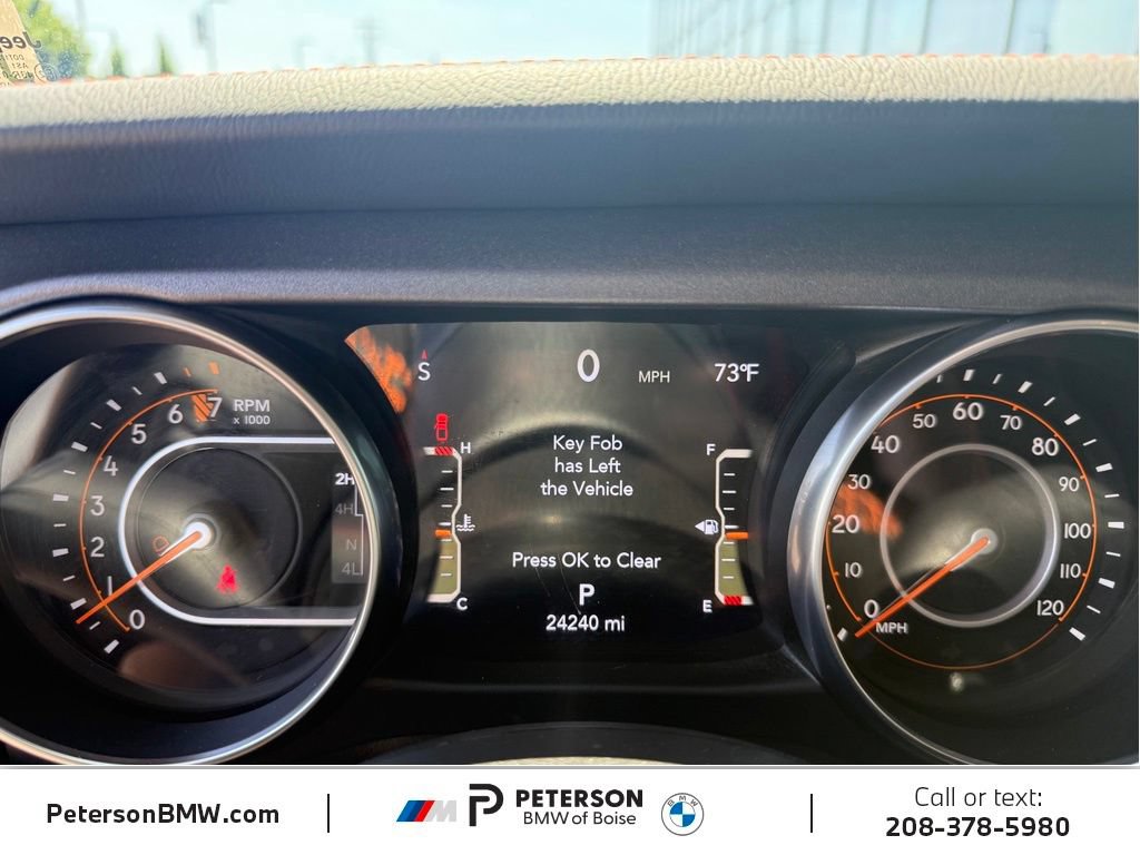 Used 2023 Jeep Gladiator Mojave w/ Cold Weather Group AWD/4WD image 27