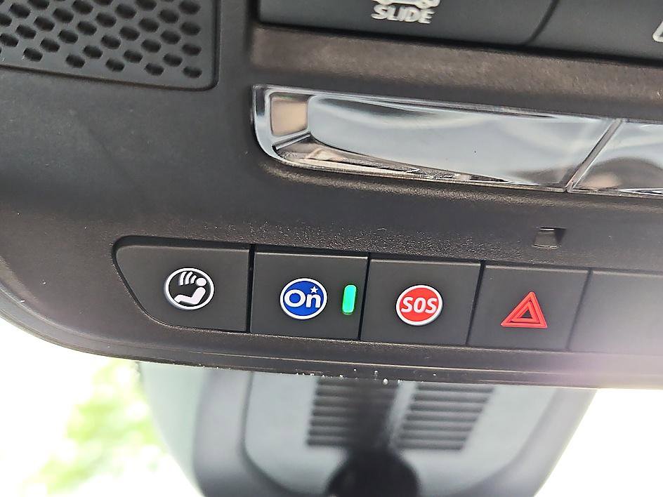 New 2026 Chevrolet Equinox LT image 19