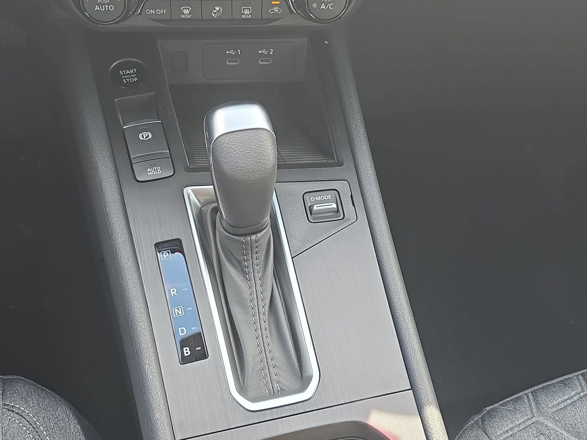 New 2026 Nissan Kicks SV w/ SV Premium Package FWD image 24