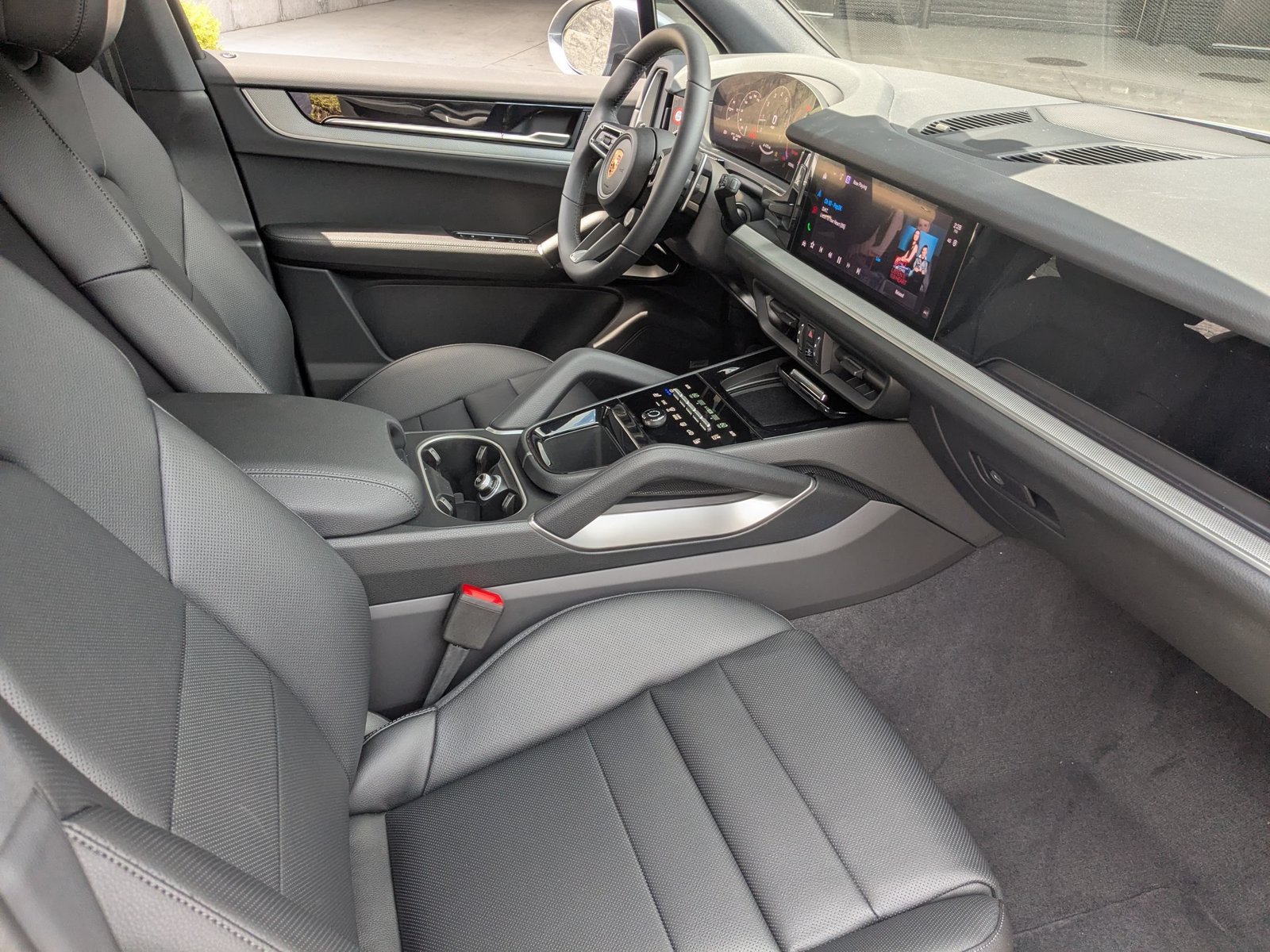 New 2026 Porsche Cayenne AWD/4WD image 26