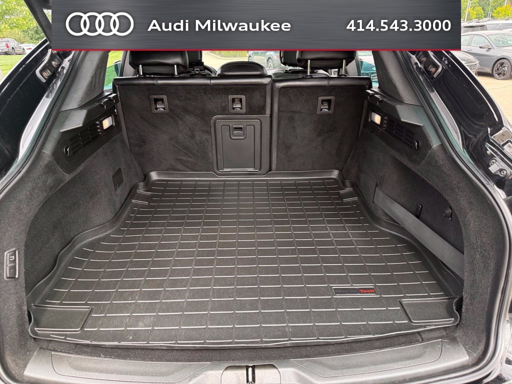 Used 2021 Maserati Levante AWD/4WD image 35