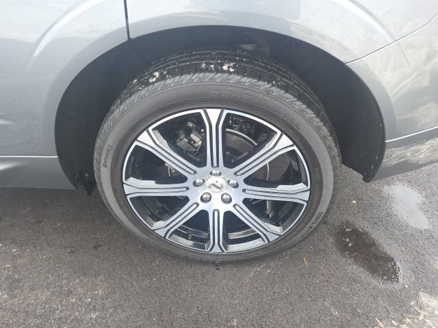 Used 2021 Volvo XC60 T5 Inscription image 18