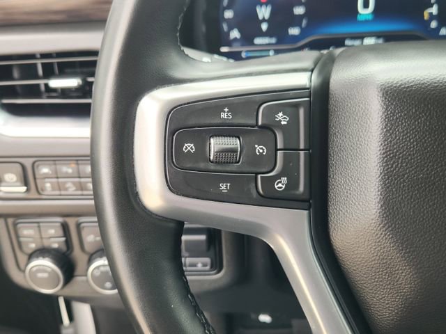 Used 2024 Chevrolet Suburban Z71 w/ Luxury Package AWD/4WD image 28