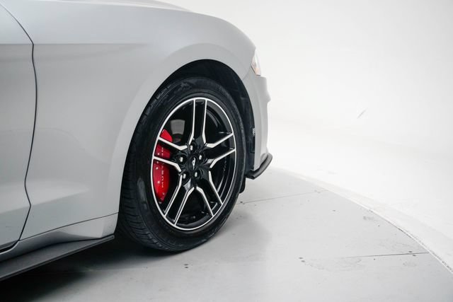 Used 2020 Ford Mustang Premium w/ Ford Safe & Smart Package RWD image 20