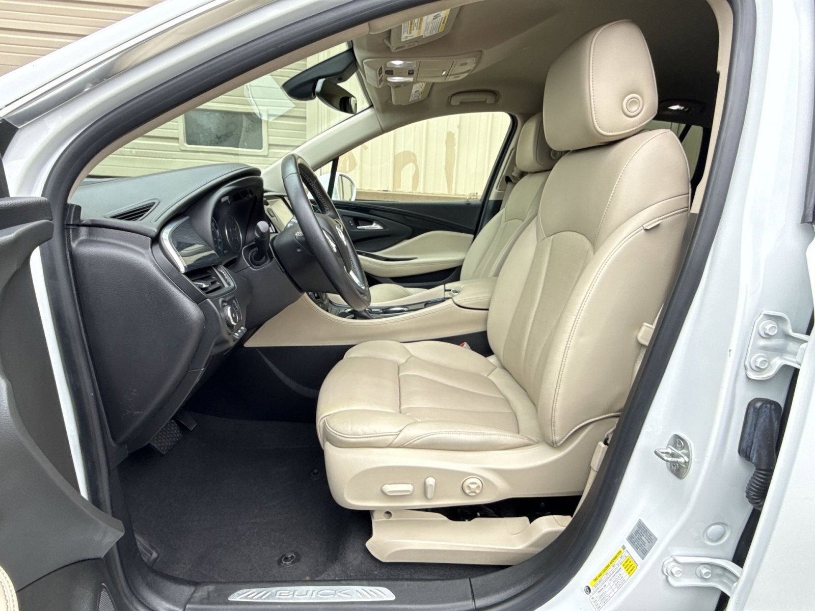 Used 2017 Buick Envision Premium w/ Driver Confidence Package AWD/4WD image 13