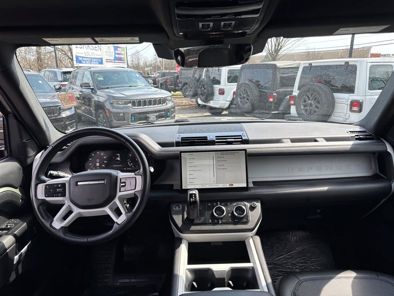 Used 2025 Land Rover Defender 110 S AWD/4WD image 30