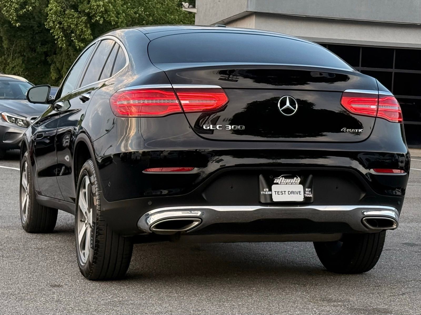 Used 2019 Mercedes-Benz GLC 300 4MATIC Coupe image 3