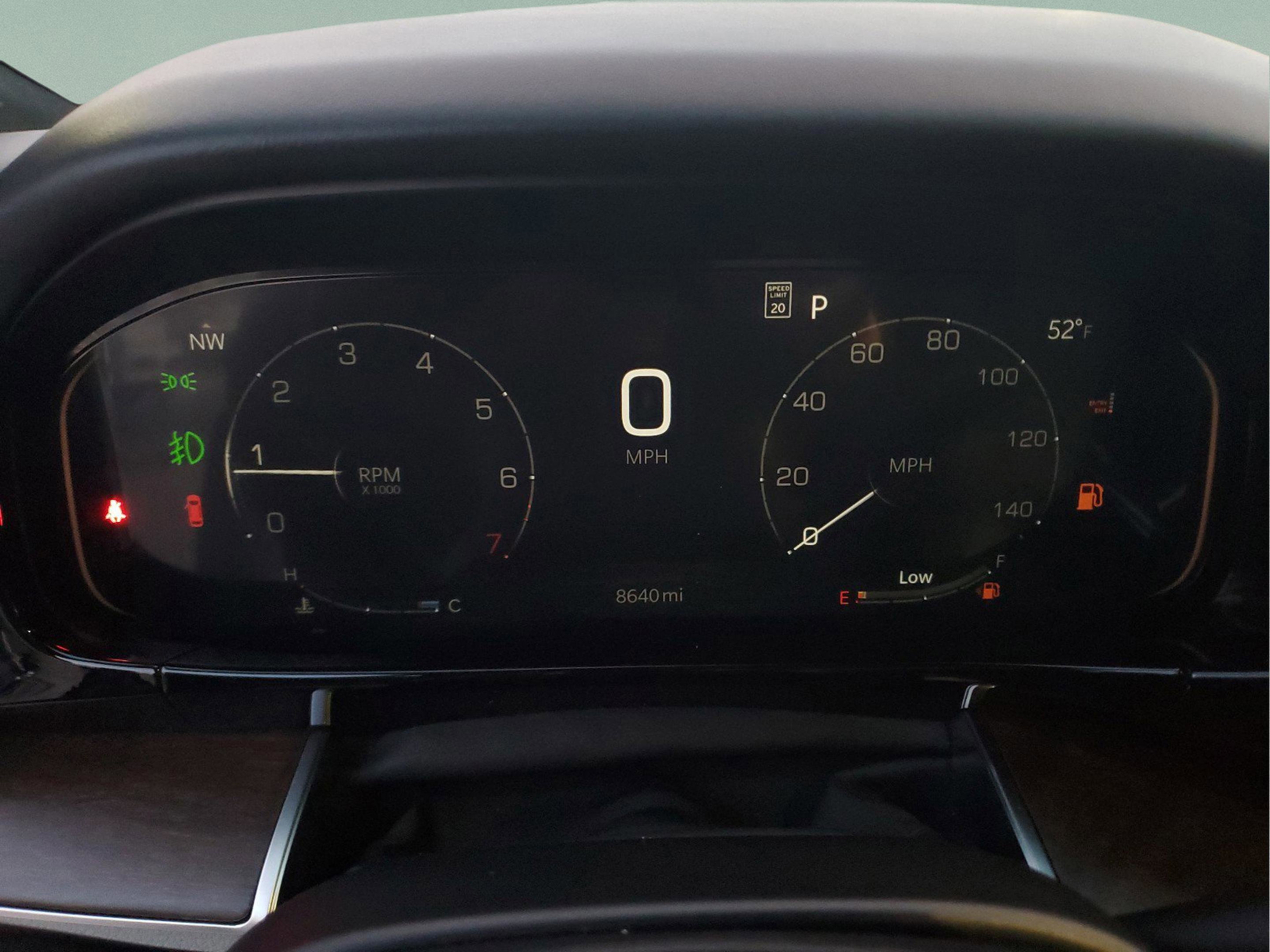 Certified 2025 Jeep Grand Wagoneer 4WD image 28