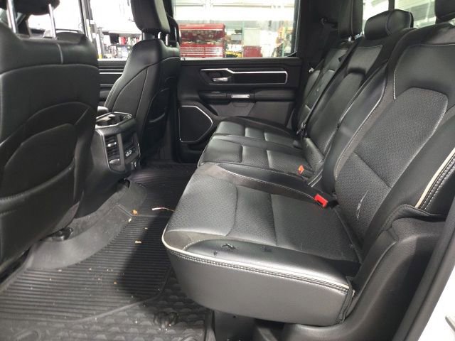 Used 2024 RAM 1500 Laramie AWD/4WD image 12