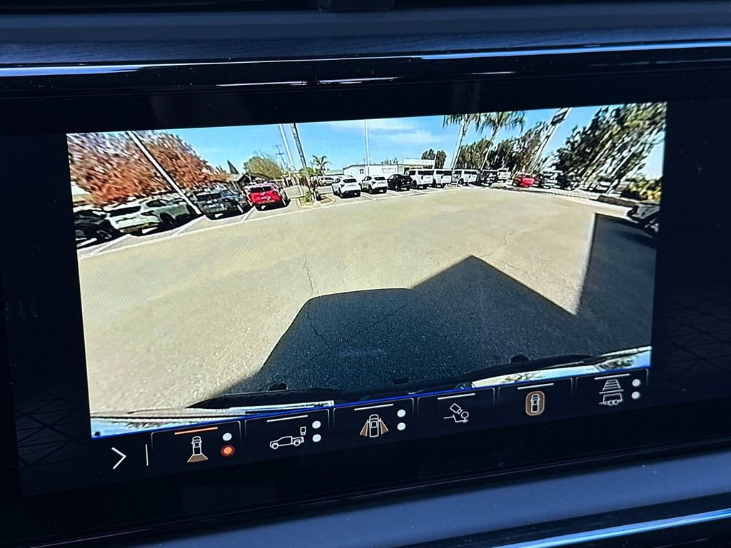 New 2026 GMC Sierra 2500 AT4X w/ AT4X AEV Edition image 18