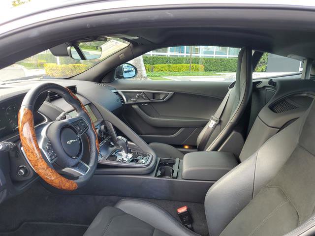 Used 2023 Jaguar F-TYPE P450 image 51