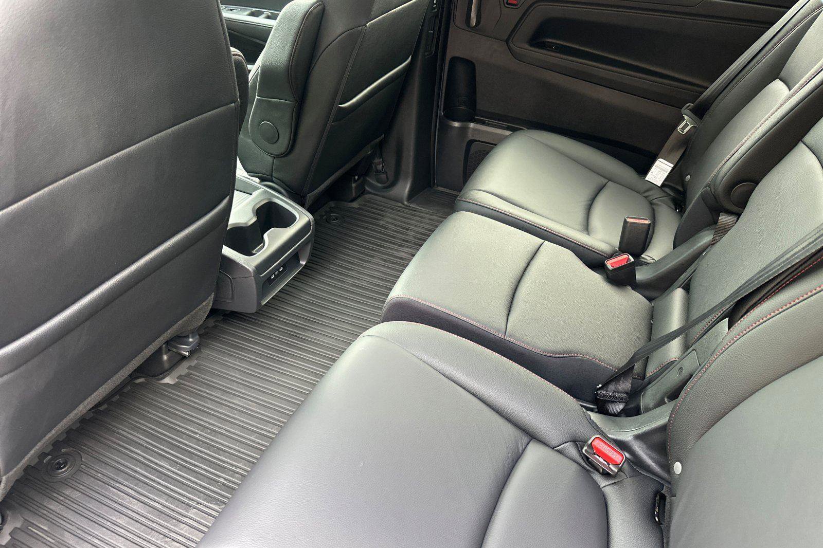 New 2026 Honda Odyssey Sport-L image 9