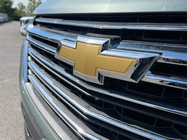 Used 2023 Chevrolet Traverse LT image 29
