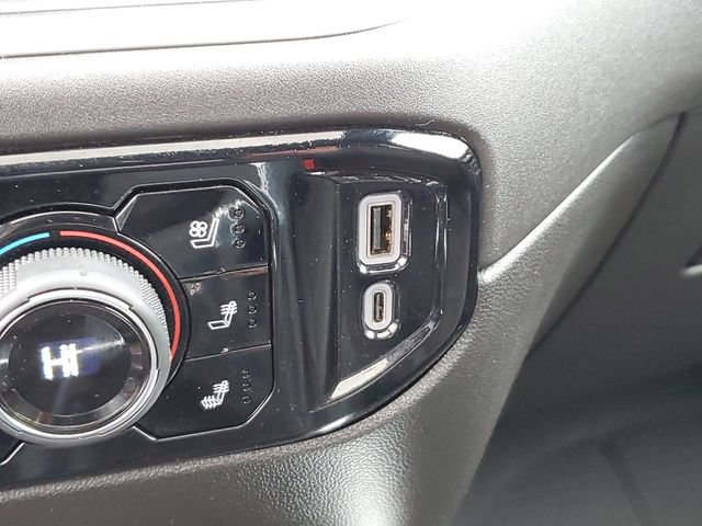 Used 2025 Chevrolet Silverado 1500 High Country AWD/4WD image 18