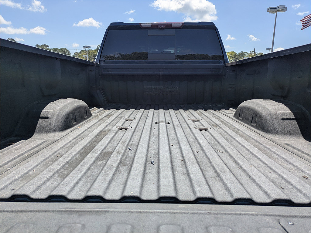 Certified 2022 Chevrolet Silverado 3500 High Country AWD/4WD image 15