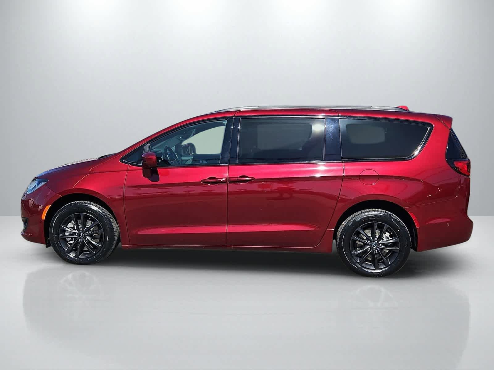 Used 2020 Chrysler Pacifica Touring-L AWD/4WD image 7
